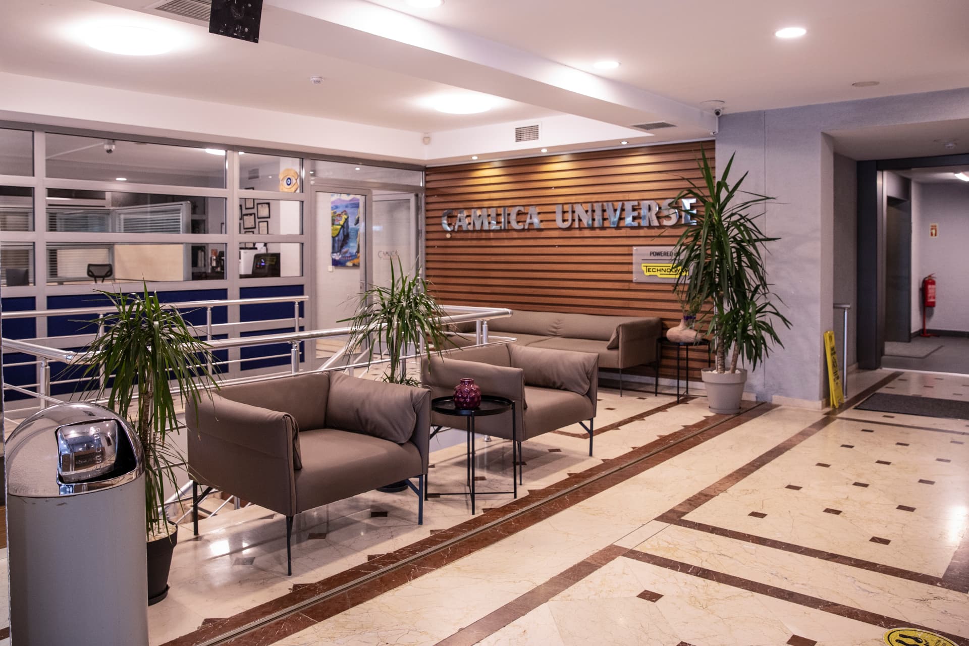 Çamlıca Universe kulüp girişi